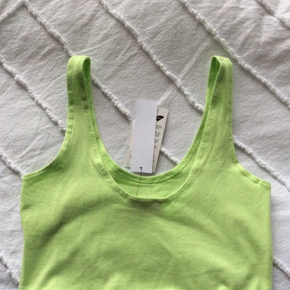 Last Call - NWT Bundle of Crop Tops - Picture 5 of 5